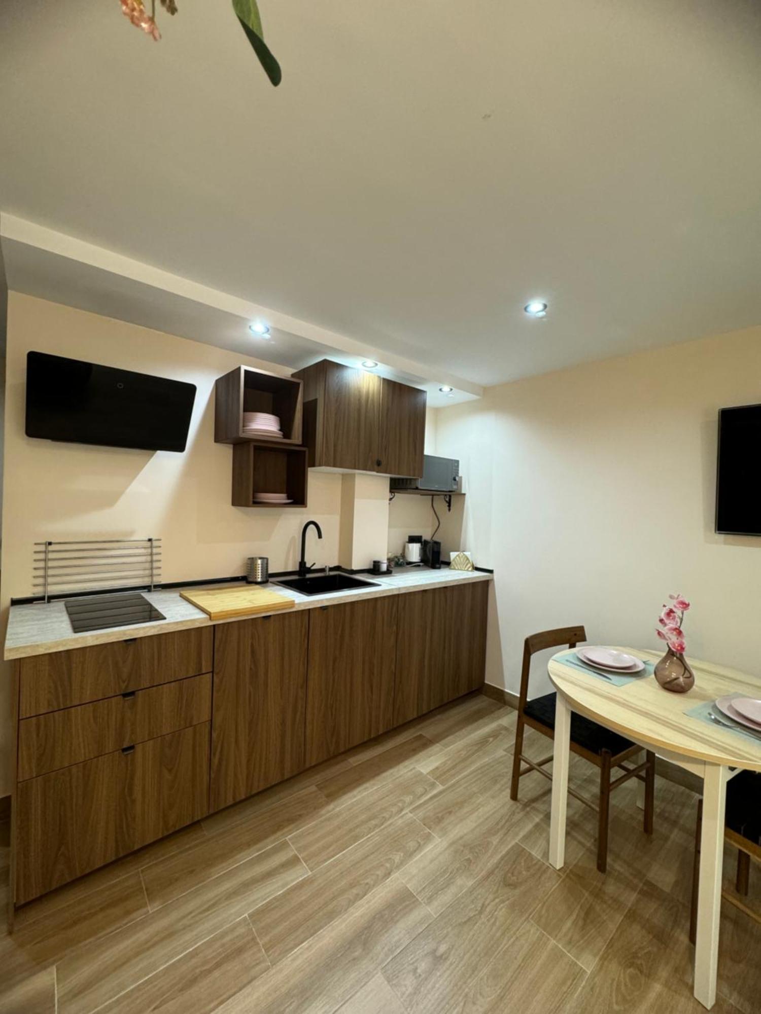 Parking Vigilado Gratis Pleno Centro,Cozy Apartment Granada Picon Center, Recien Reformado Εξωτερικό φωτογραφία