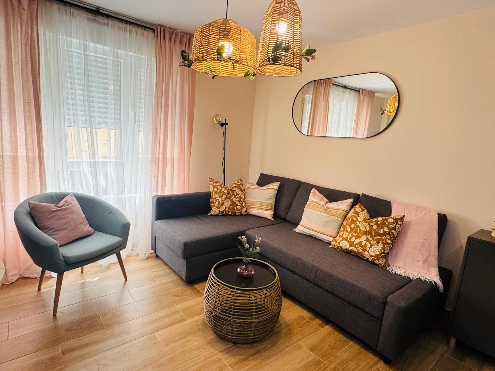Parking Vigilado Gratis Pleno Centro,Cozy Apartment Granada Picon Center, Recien Reformado Εξωτερικό φωτογραφία